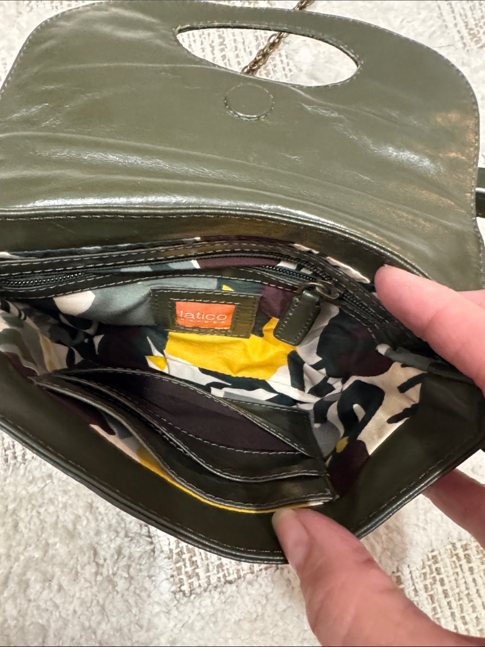 Latico Leather Olive Green Crossbody Bag‎ – Colorful Lined Shoulder Purse - Picture 4 of 7